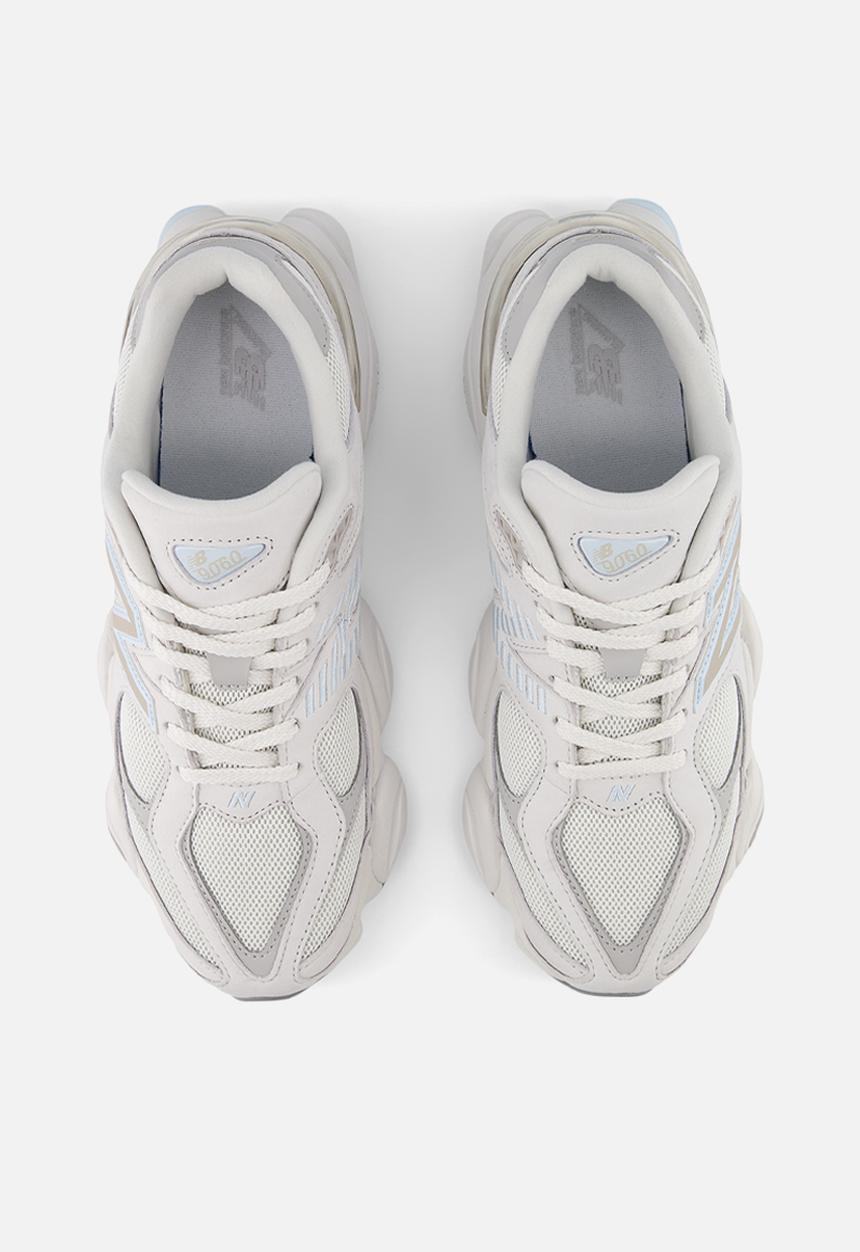 New Balance  - 9060