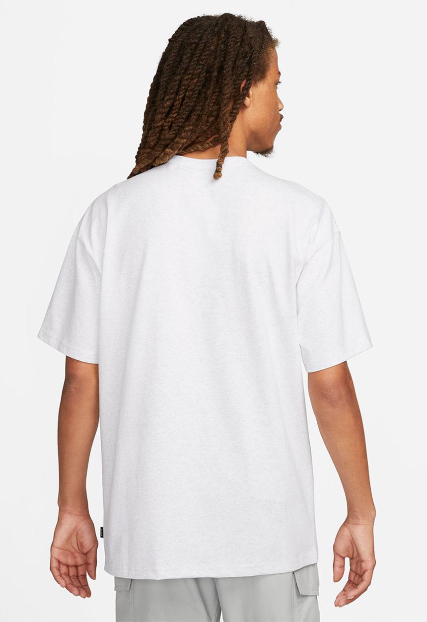 Nike - Nike Sportswear Premium Essentials T-Shirt - B Hthr