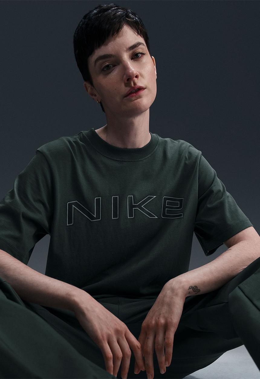 Nike - Nike Phoenix Tee- Vintage Green