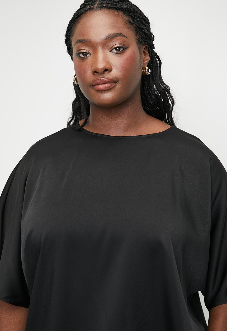 edit - Satin shell with back pleat detail plus - black