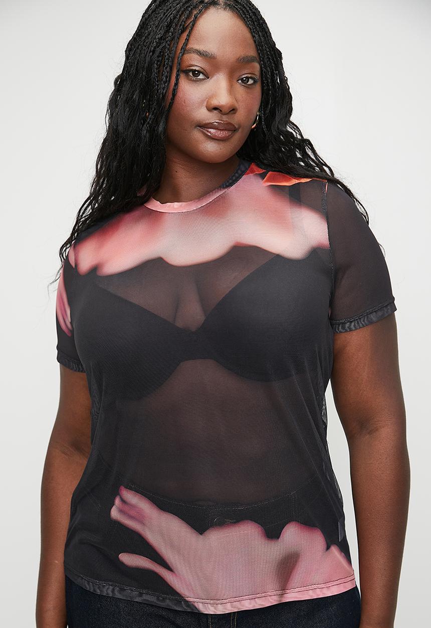 Me&B - Plus Printed Mesh Tee - Sunsetflower