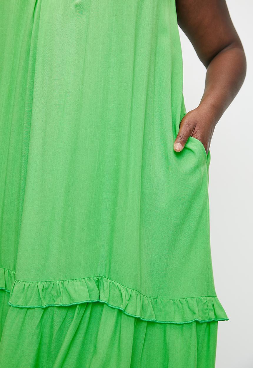 Me&B - Plus Tie Strap Swing Sun Dress - Applegreen
