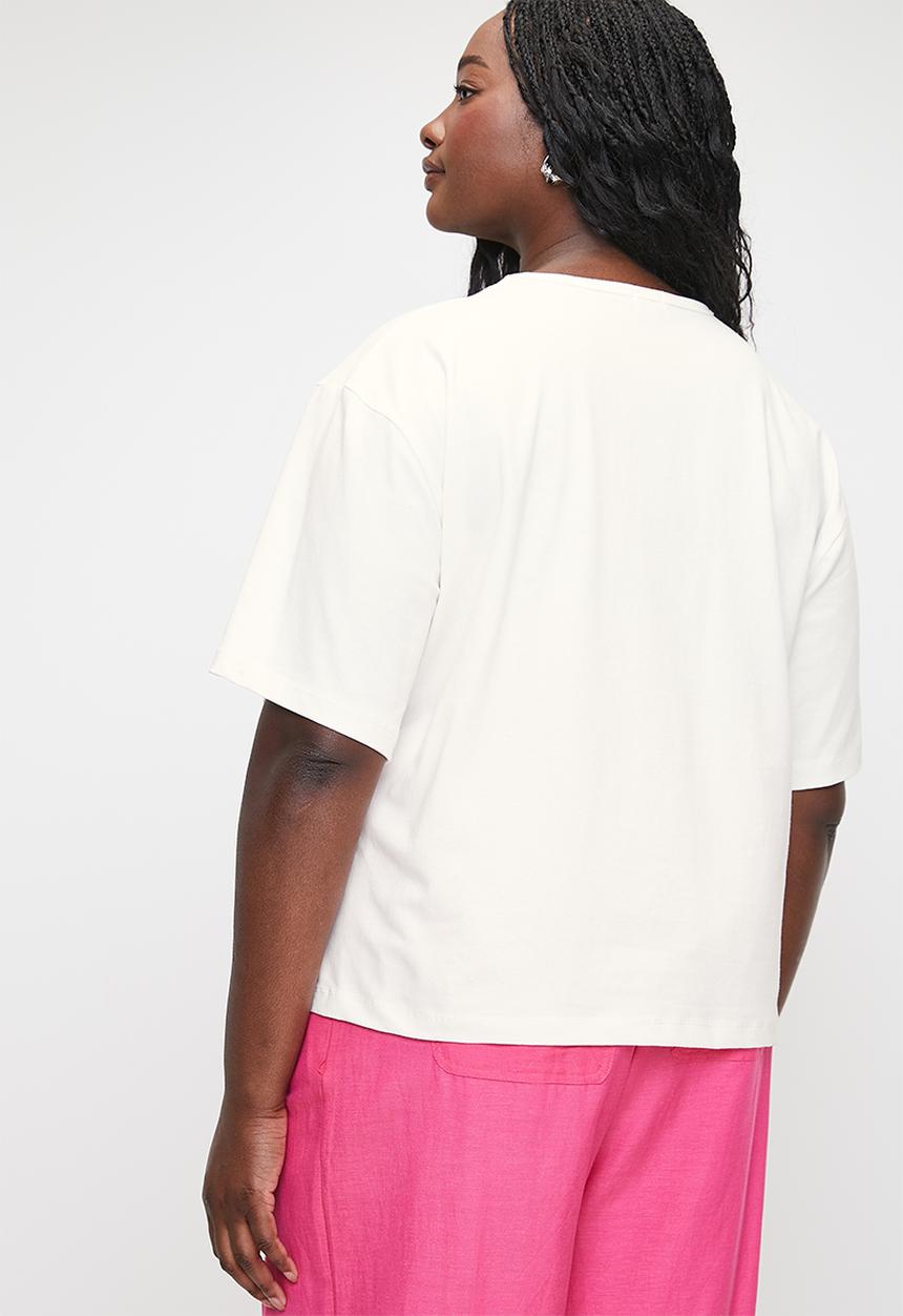 Me&B - Plus statement tee in alfresco print - alfresco