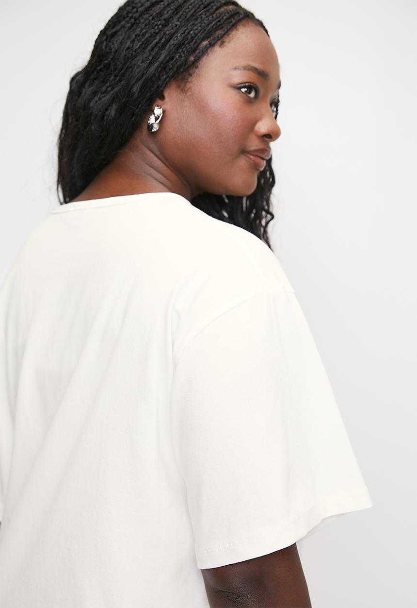 Me&B - Plus statement tee in alfresco print - alfresco