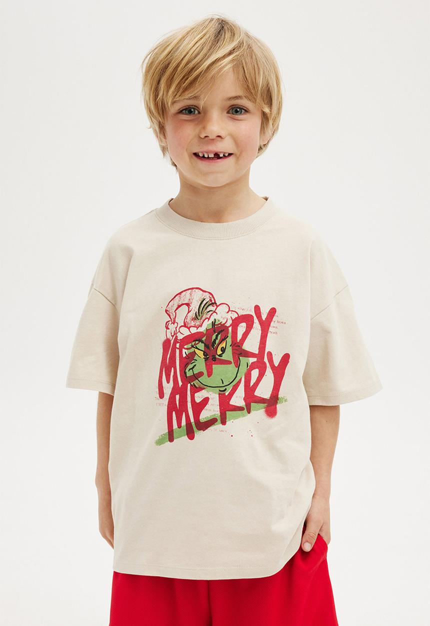 Cotton On - License drop shoulder short sleeve tee - lcn drs rainy day/grinch merry merry