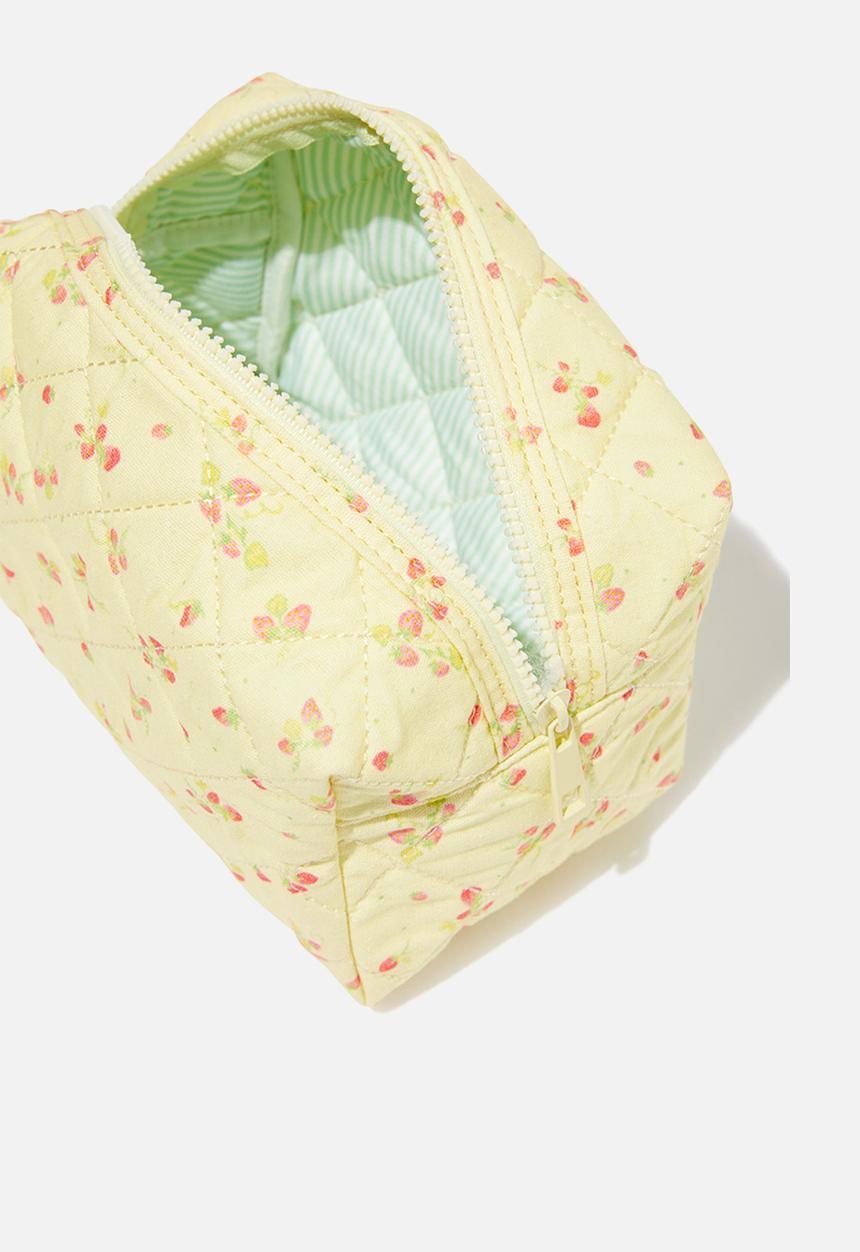 Cotton On - Cosmetic Case - Strawberry Polka Dot