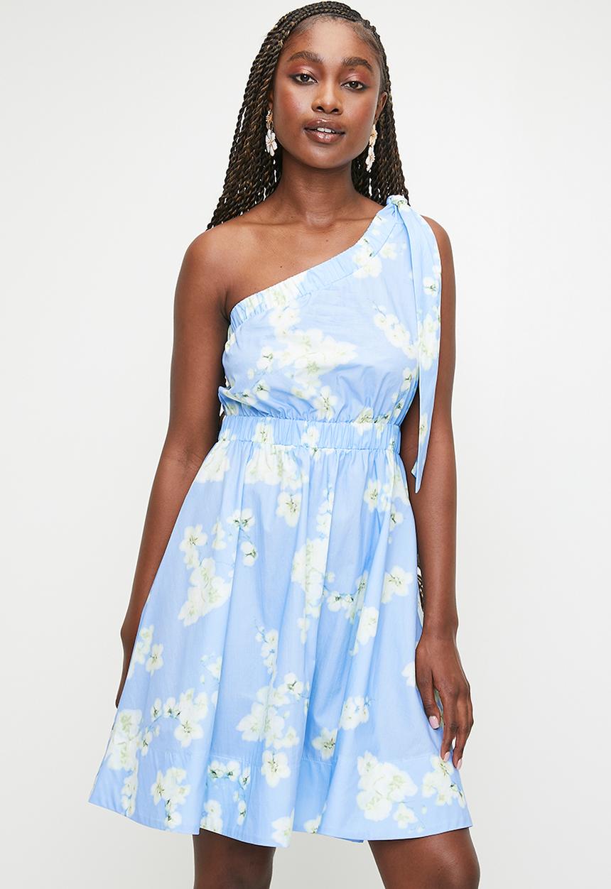 MILLA - Asymmetric Fit & Flare Mini Dress - Soft Blue Snowbell AOP