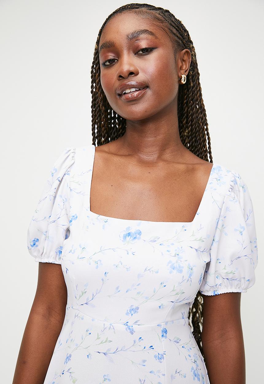 MILLA - Puff Sleeve Fit & Flare Midi Dress - Blue Floral