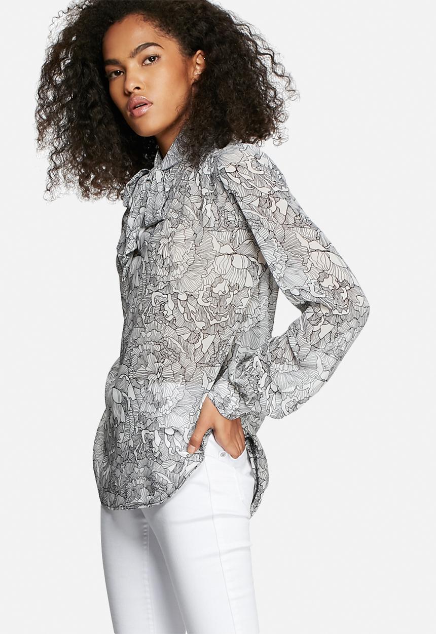 dailyfriday - Anna pussy bow blouse