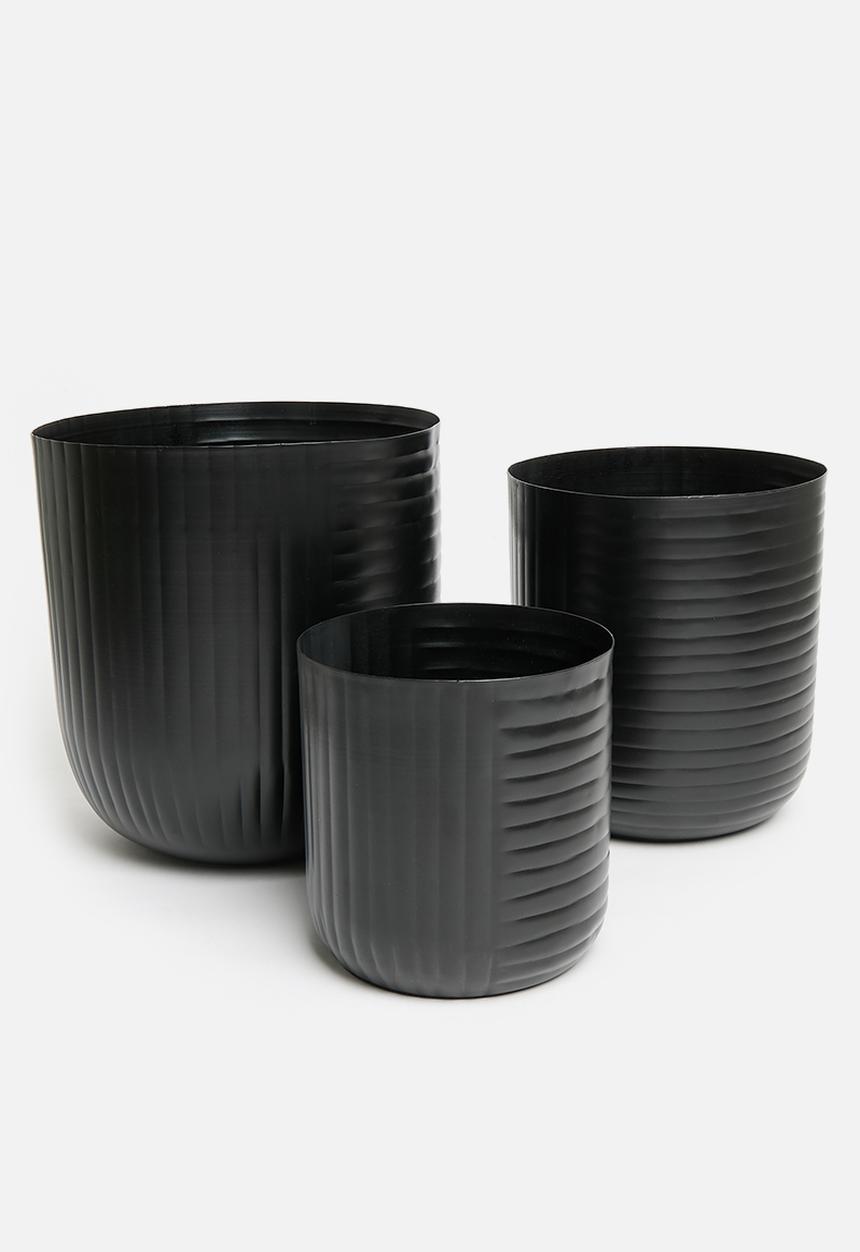 H&S - Metal Planter Set of 3 - Black