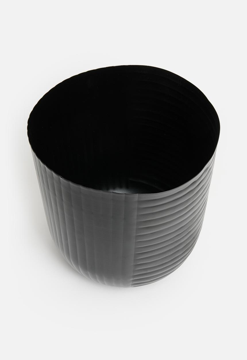 H&S - Metal Planter Set of 3 - Black