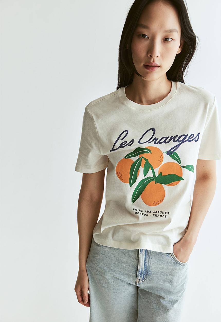 H&M - Printed t-shirt - cream oranges