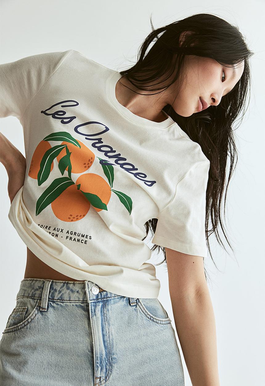 H&M - Printed t-shirt - cream oranges