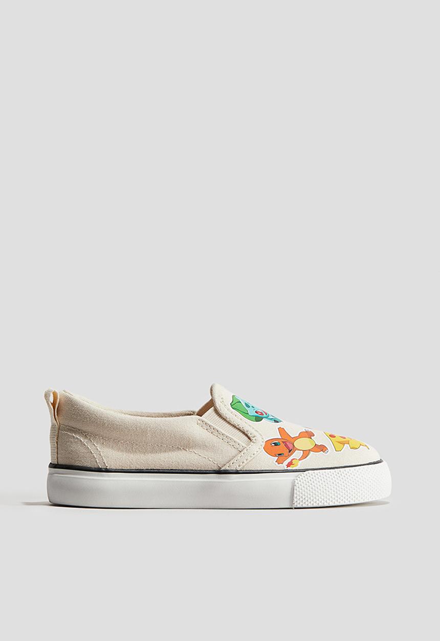 H&M - Printed slip-on trainers - light beige pokémon