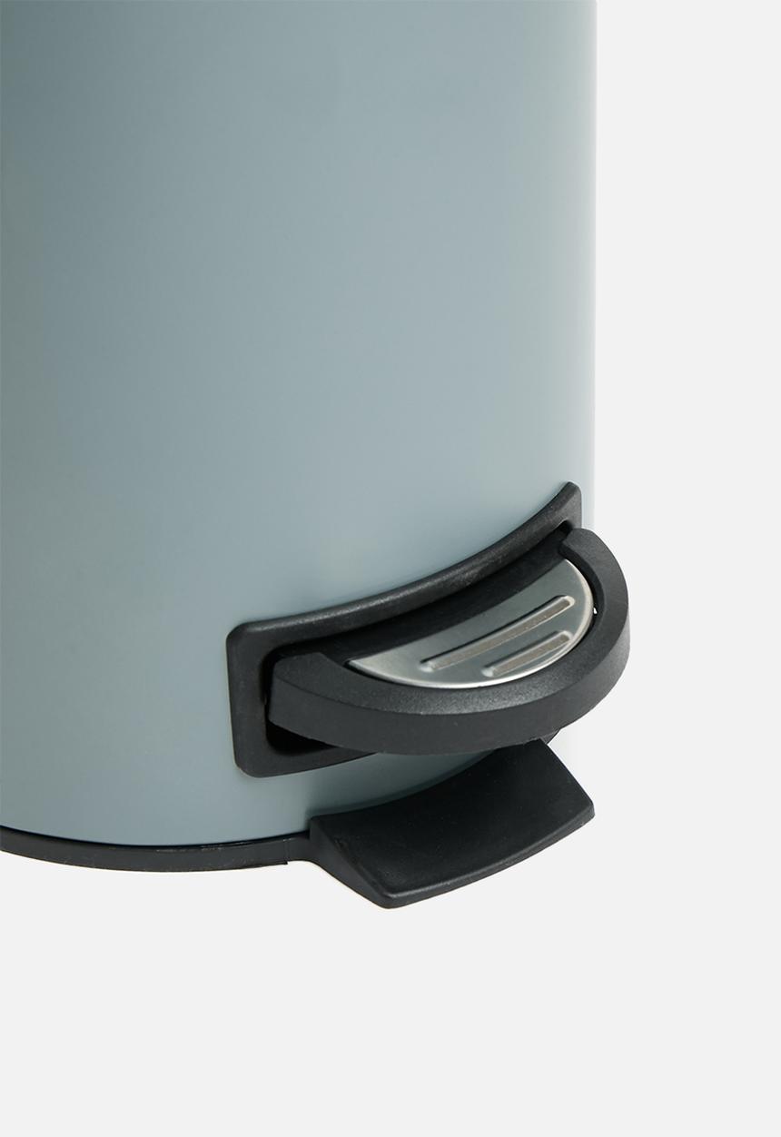 Bathroom Solutions - 3l pedal bin - blue