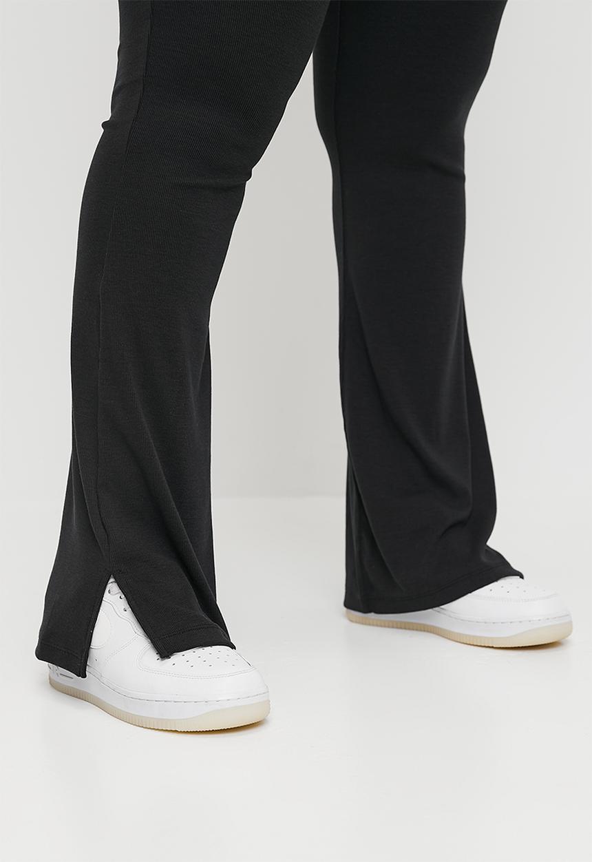 Nike - Nike Plus Chill Mini-Rib Flared Leggings- Black