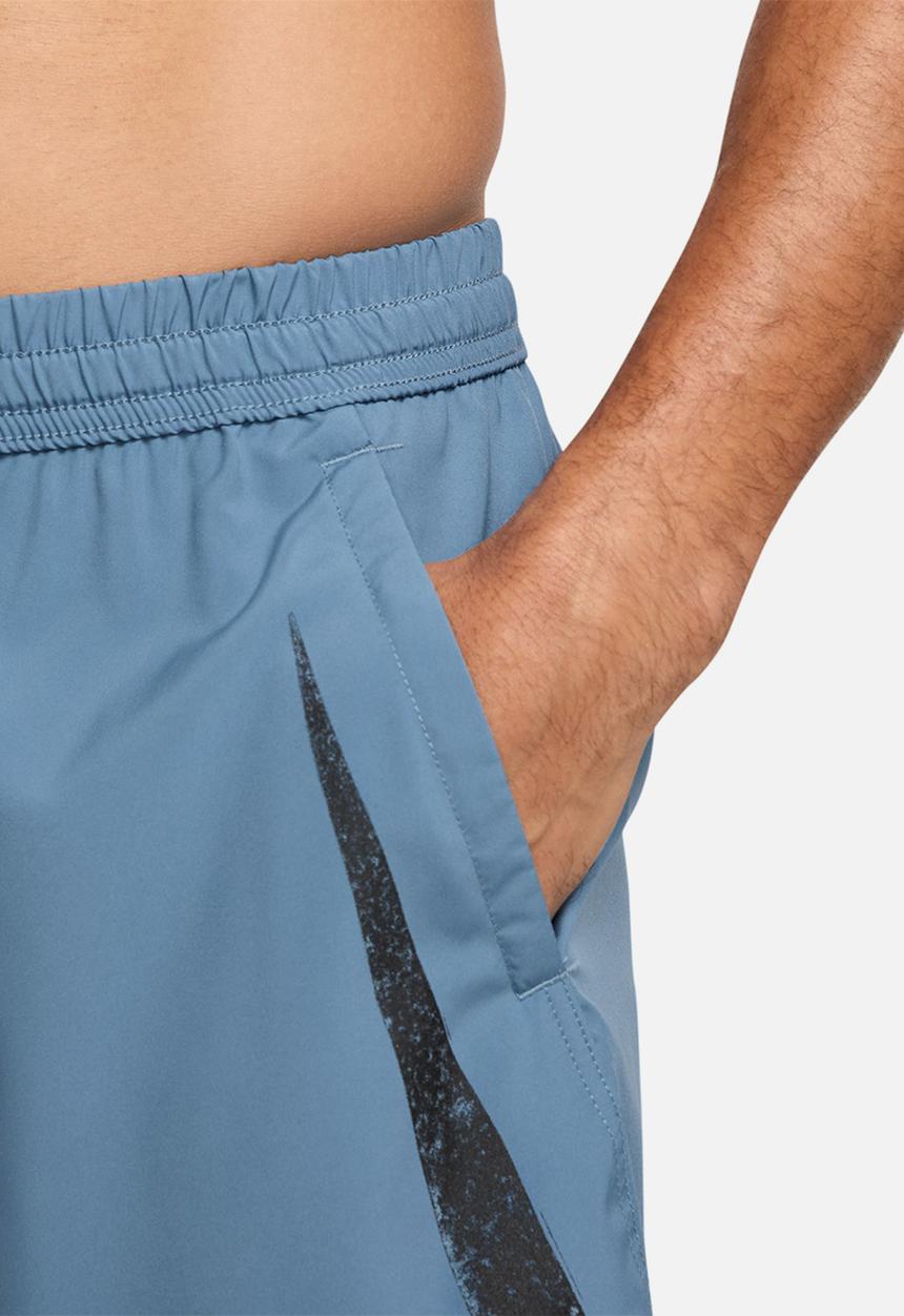 Nike - Dri-Fit Form Swoosh 7in Shorts - aegean storm