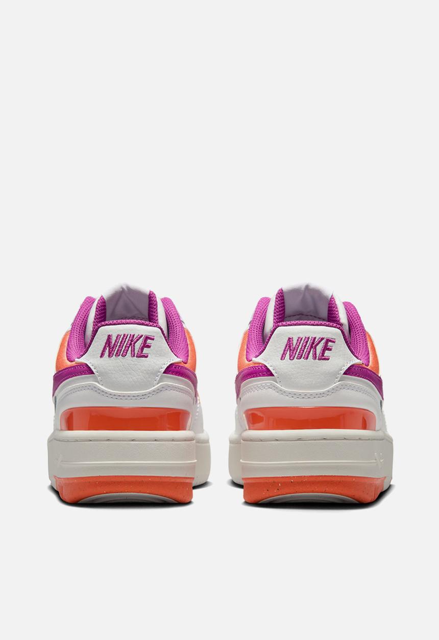 Nike - Nike Gamma Force