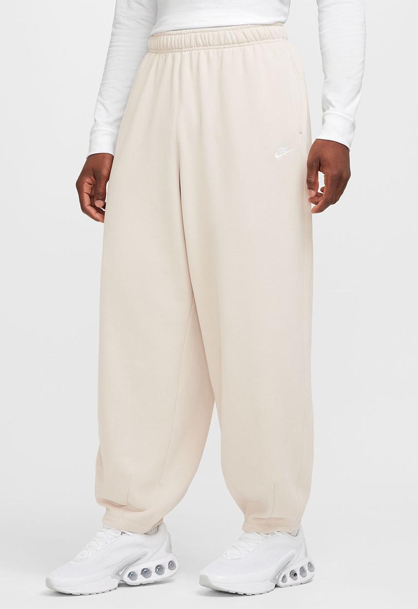 Nike - Nike Club Oversized French Terry Trouser - Lt Orewood Brn