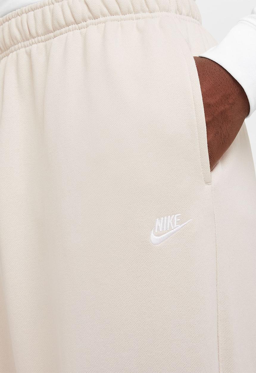 Nike - Nike Club Oversized French Terry Trouser - Lt Orewood Brn