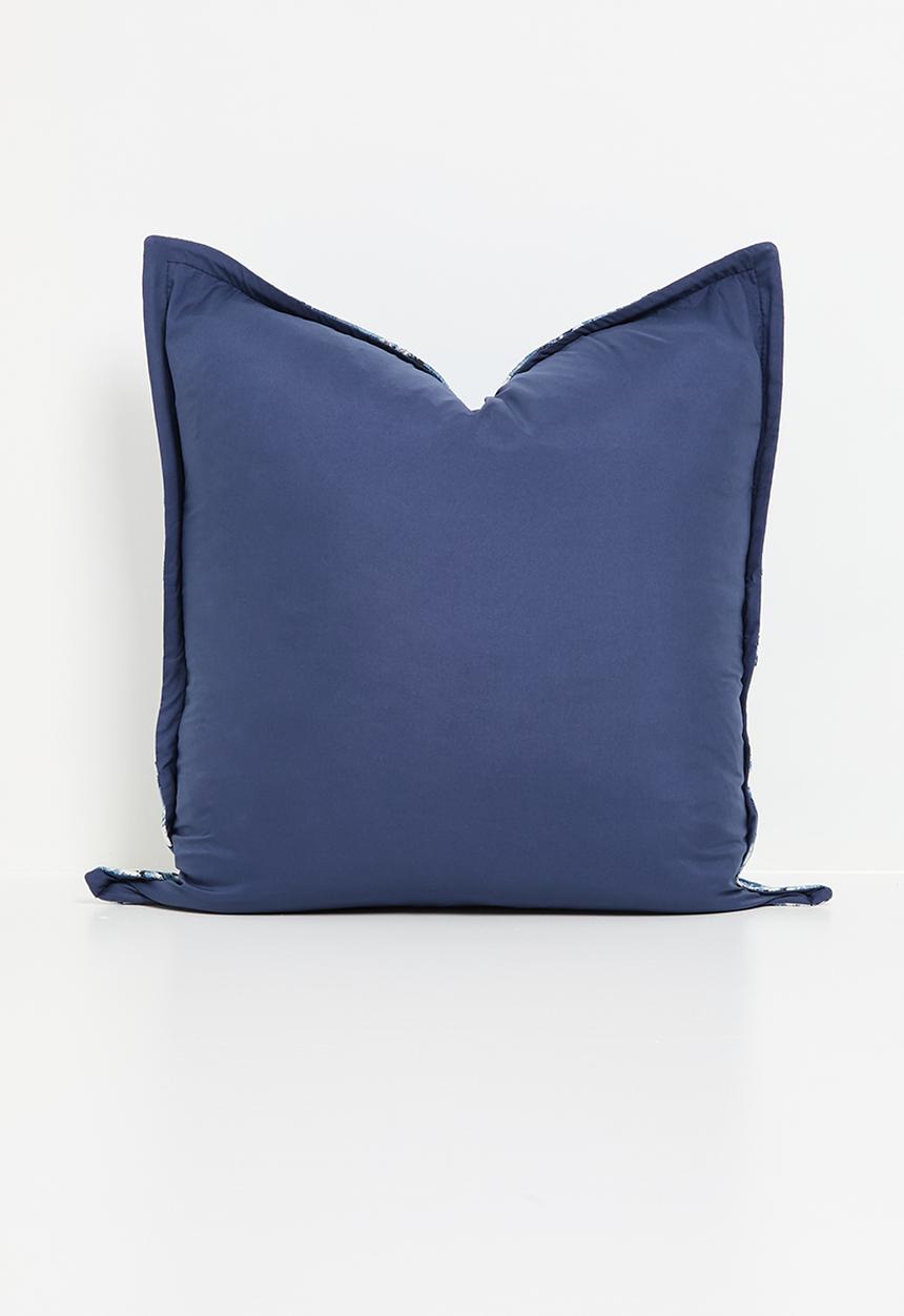 Grey Gardens - Fossil cushion cover - blue
