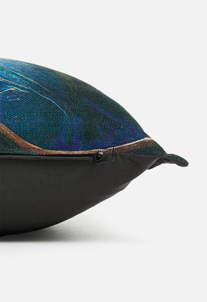 Grey Gardens - Ocean wave cushion cover - blue