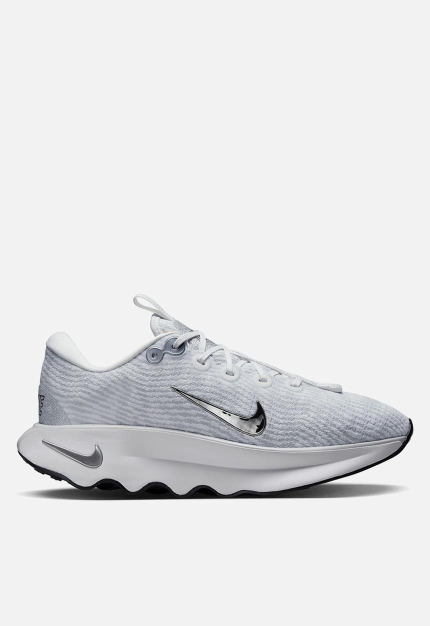 Nike - Nike Motiva PRM