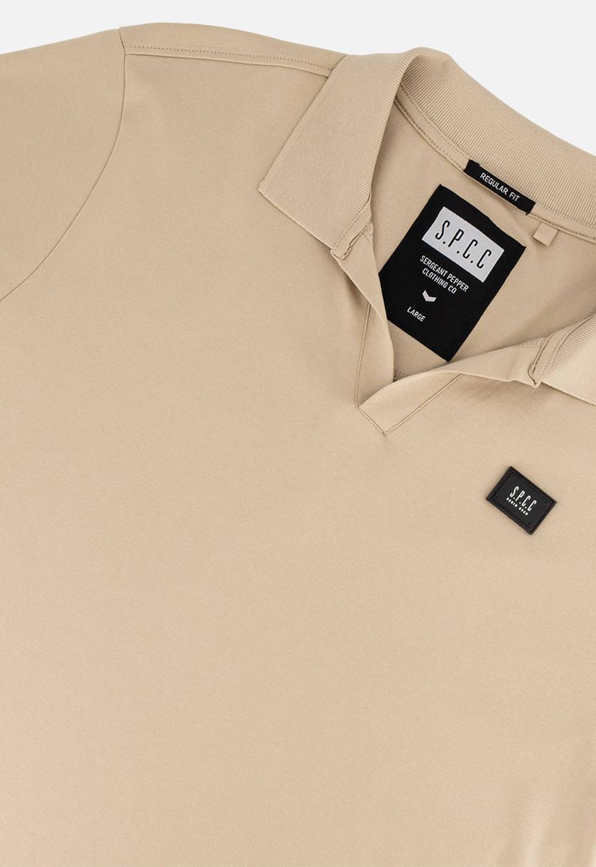 S.P.C.C - Beaumont golfer - beach