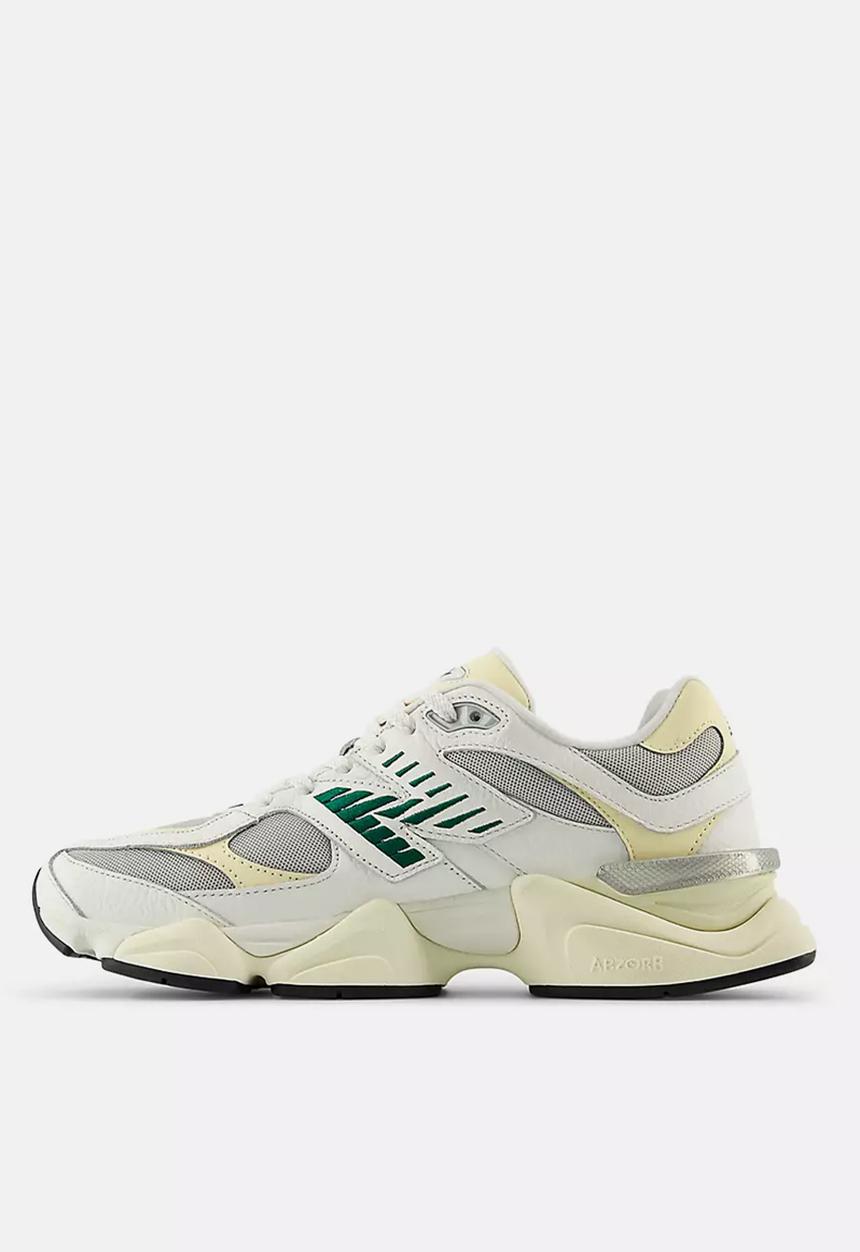 New Balance  - 9060