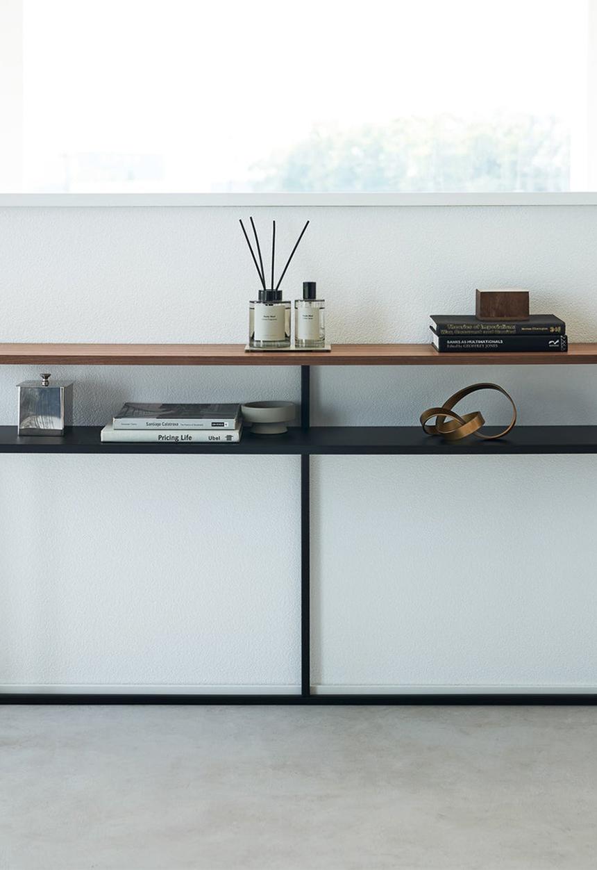 Yamazaki - Console with shelf - black