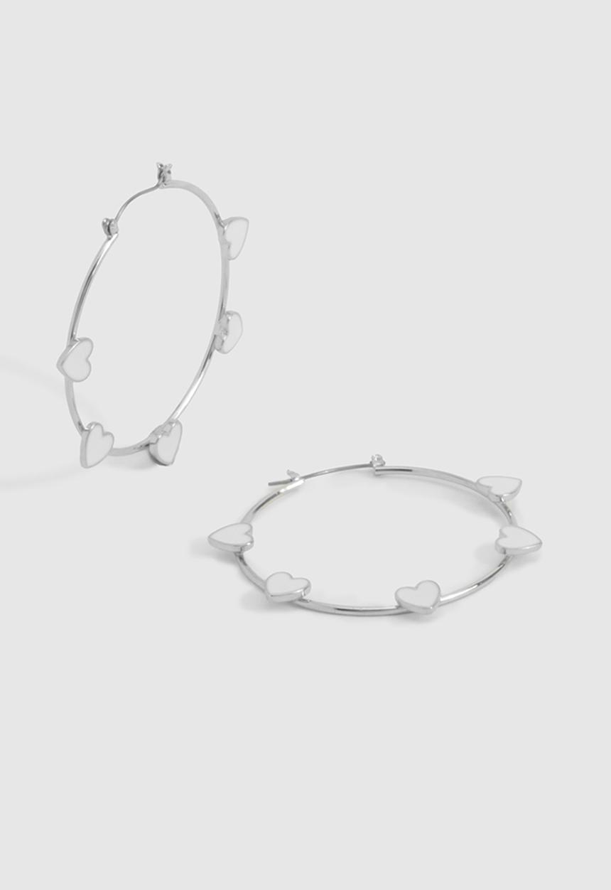 boohoo - White Enamel Scattered Heart Hoop Earring - Silver