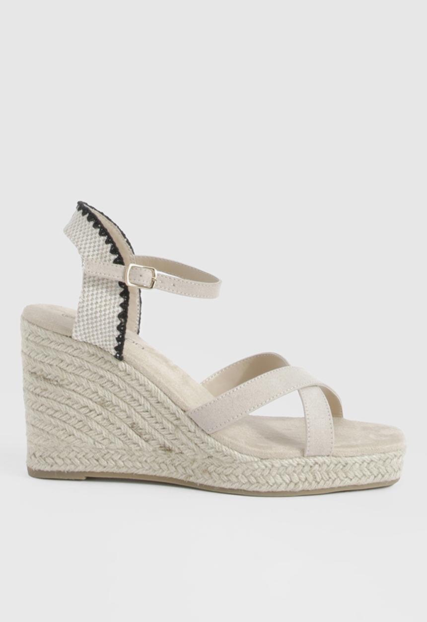 boohoo - Crossover 2 Part Topstitch Detail Wedges - Beige