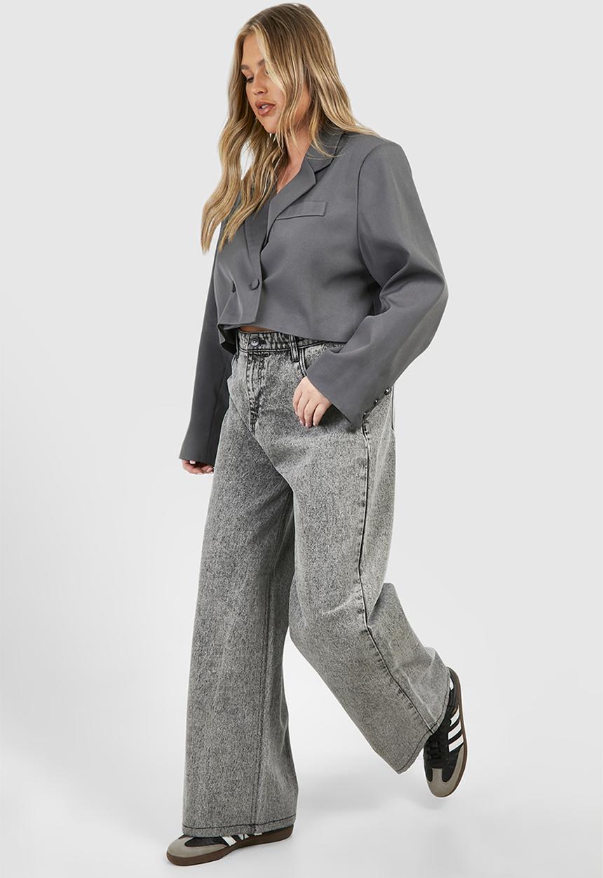 boohoo - Plus Basic Straight Leg Jeans - Washed Black