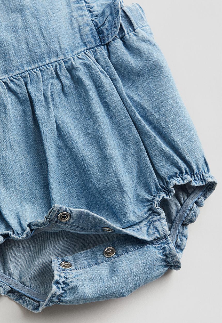 H&M - Cotton dungaree shorts - light denim blue