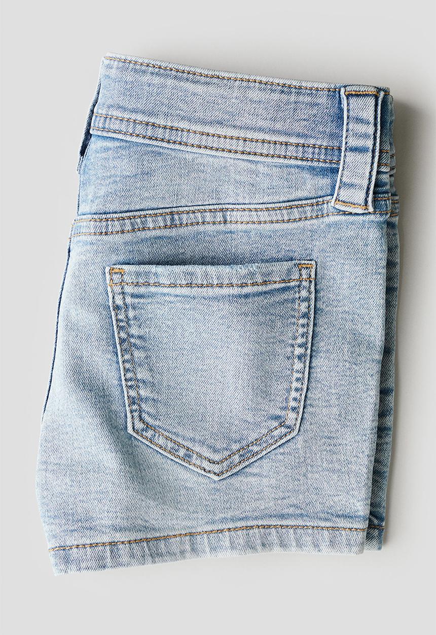 H&M - Denim shorts - light denim blue