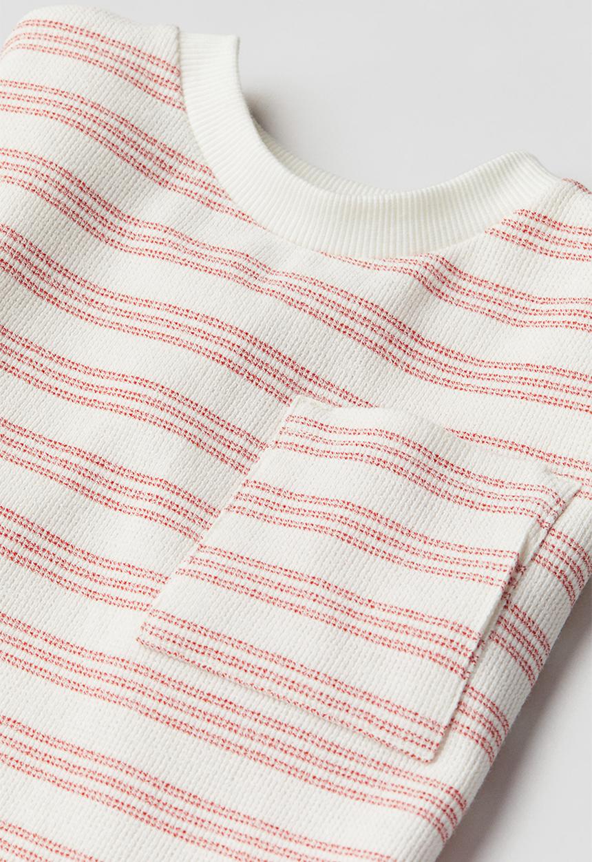 H&M - Chest-pocket T-shirt - white & red striped