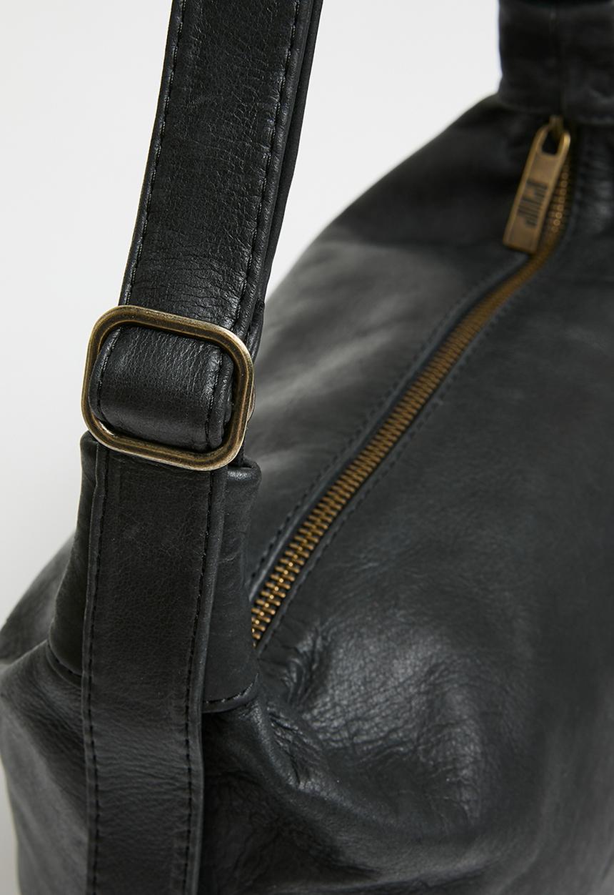 Bovino - Affori shoulder bag - Black