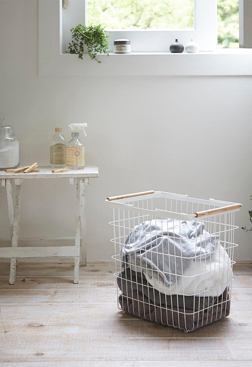 Yamazaki - Tosca medium laundry basket - white