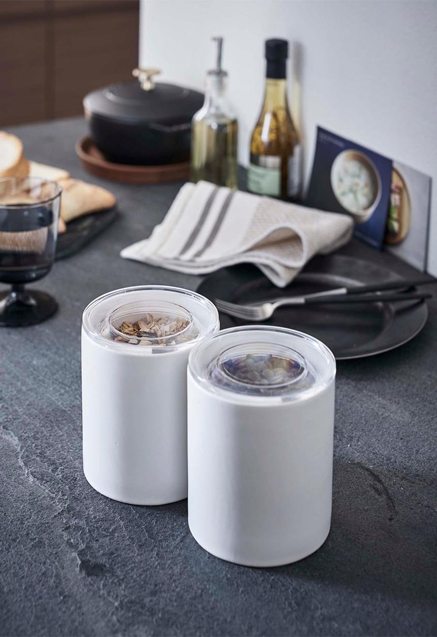 Yamazaki - large ceramic canister - white
