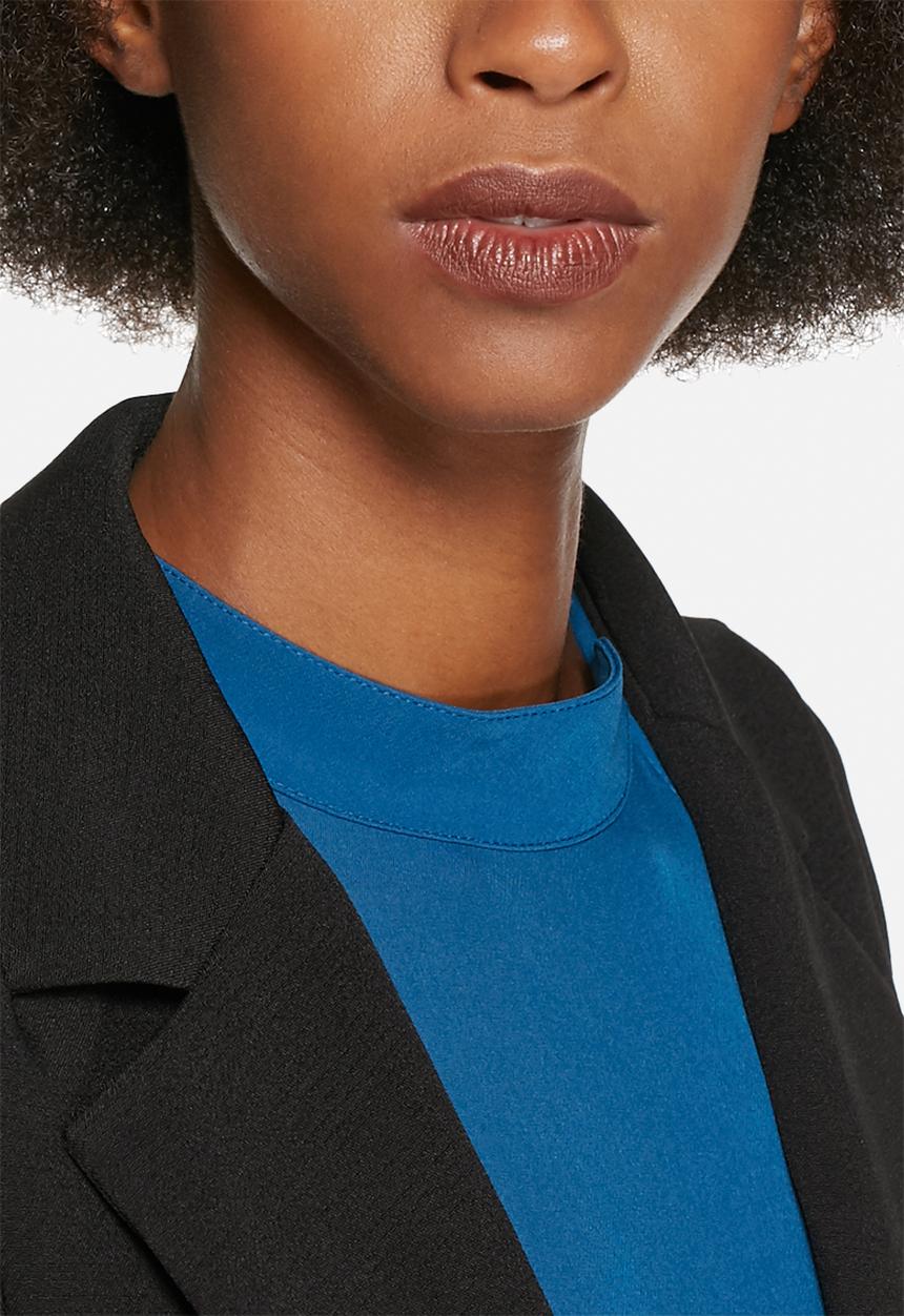 Lola May - Split back blazer