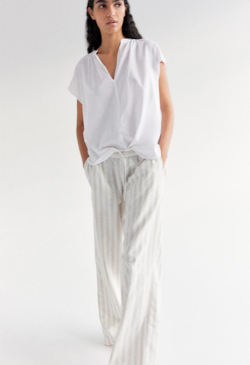 H&M - Cap-sleeved blouse - white