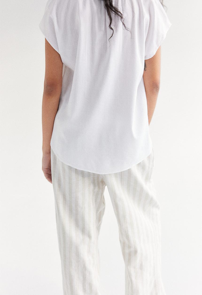 H&M - Cap-sleeved blouse - white