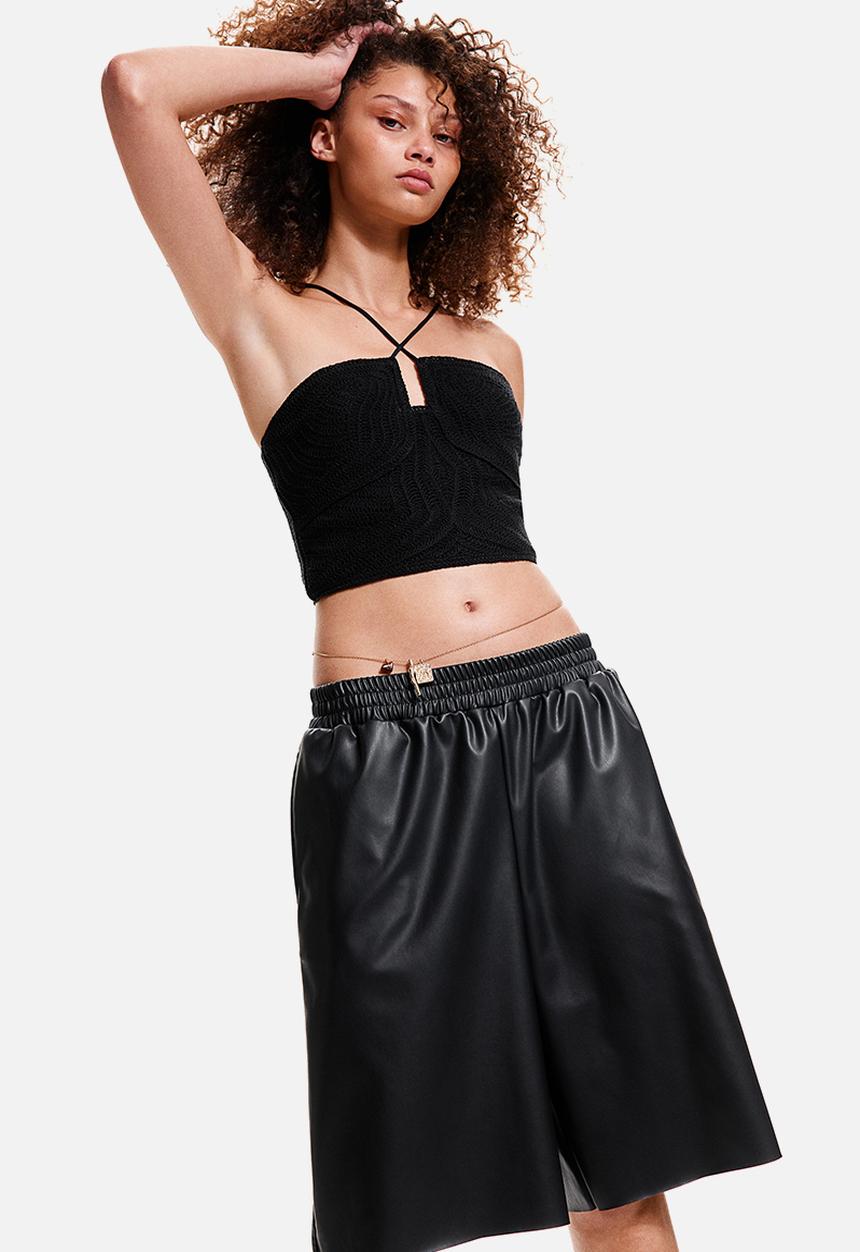 H&M - Coated bermuda shorts - black