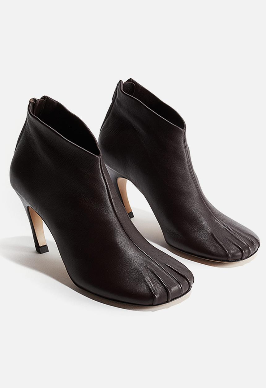 H&M - H&M Studio: Pleat-detail heeled boots - burgundy