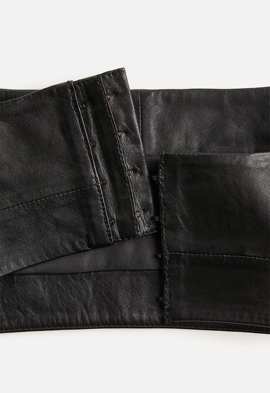 H&M - H&M Studio: Leather crop top - black