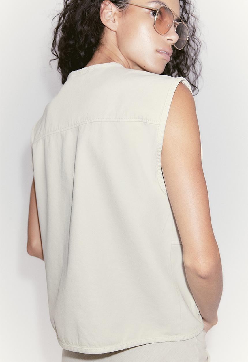 H&M - Twill cargo gilet - white