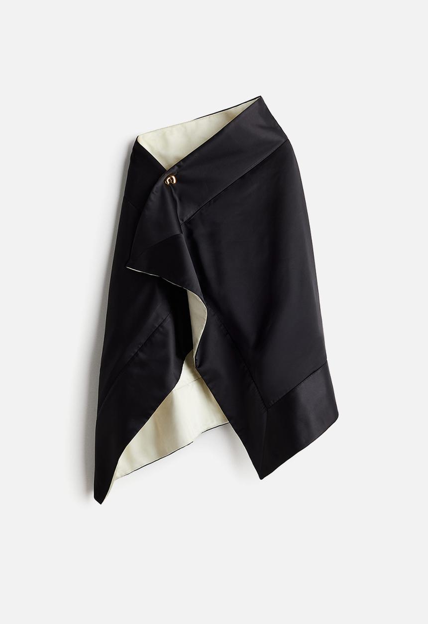 H&M - H&M Studio:Statement-button reversible cape - black cream 