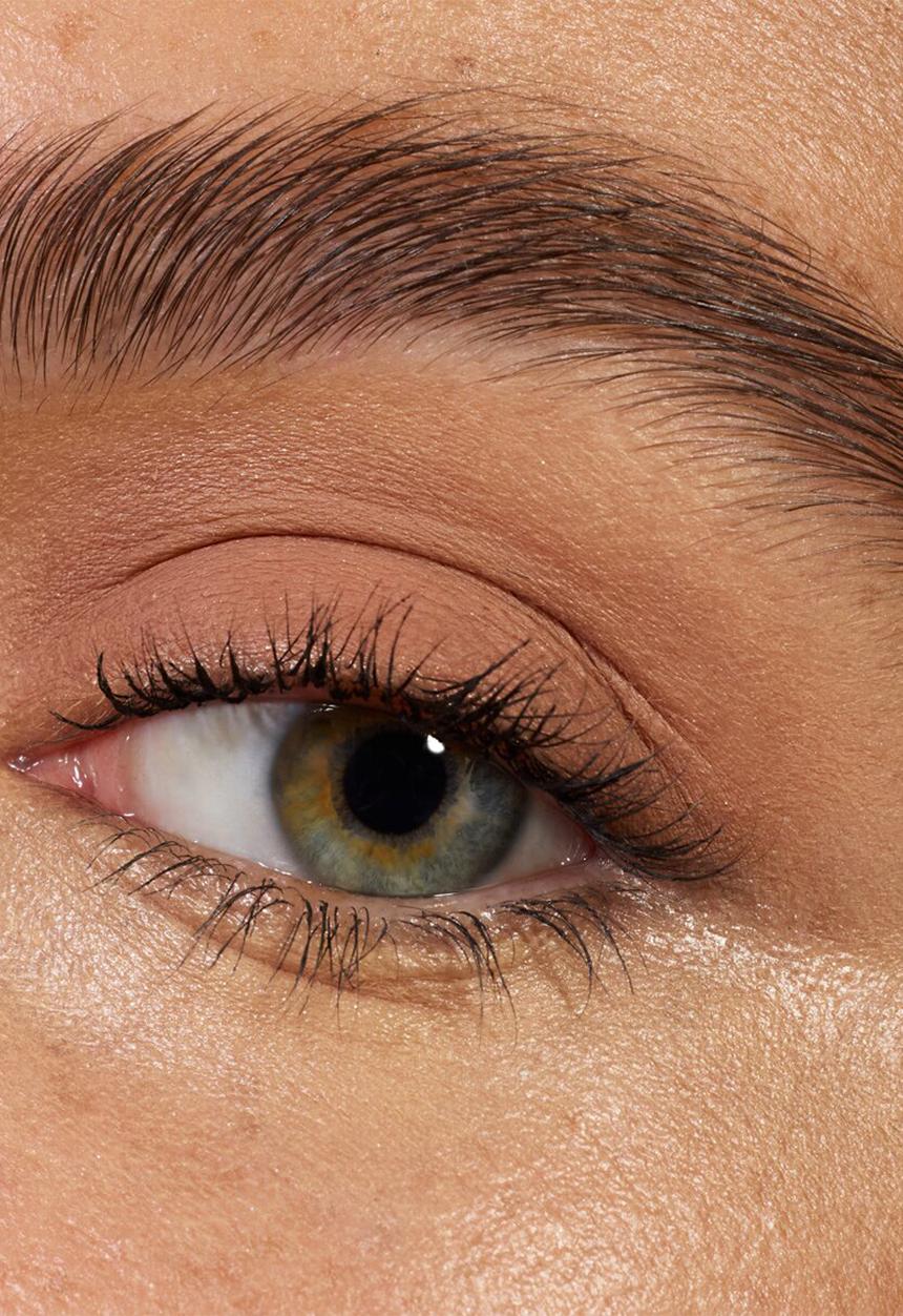 essence - Matte Liquid Eyeshadow 02 - Cocoa Crush