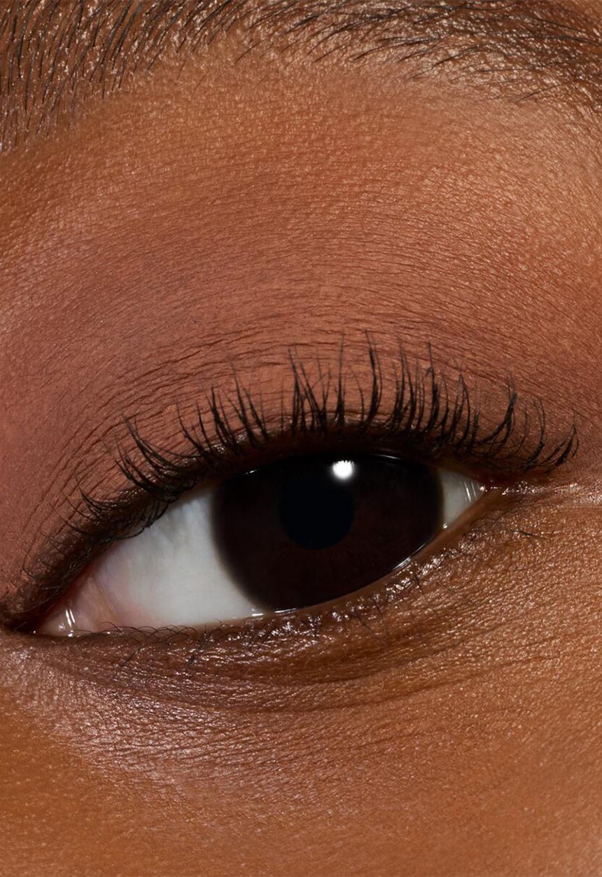 essence - Matte Liquid Eyeshadow 02 - Cocoa Crush