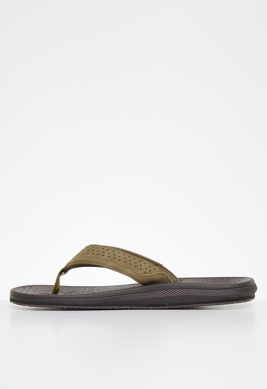 Hush Puppies - Strut - tan